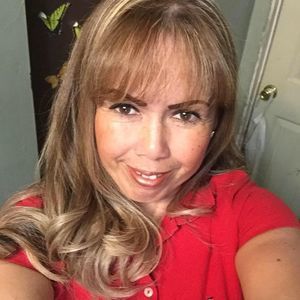 Meet your Posher, Yeinmy